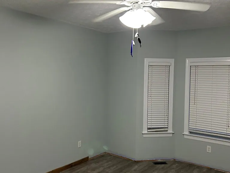 308 Madison Ct — Photo 7