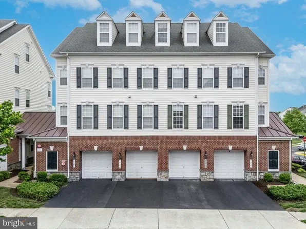 14602 Shelford Way, Gainesville, VA 20155