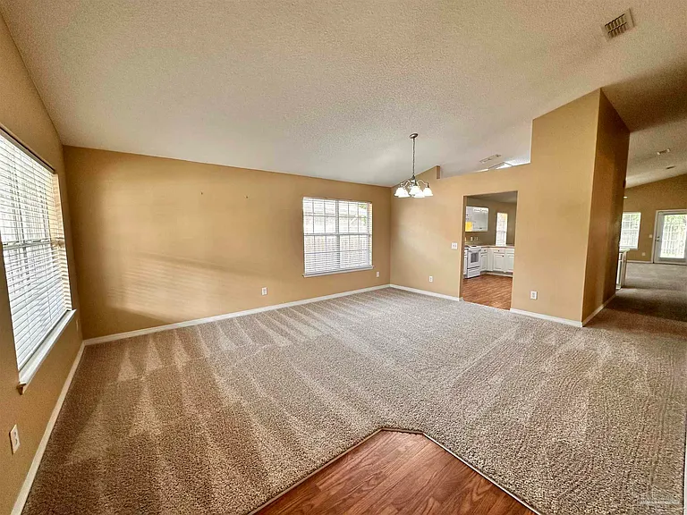4856 Genevive Ct — Photo 3