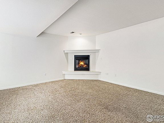 4th image of 911 Tulip St #C