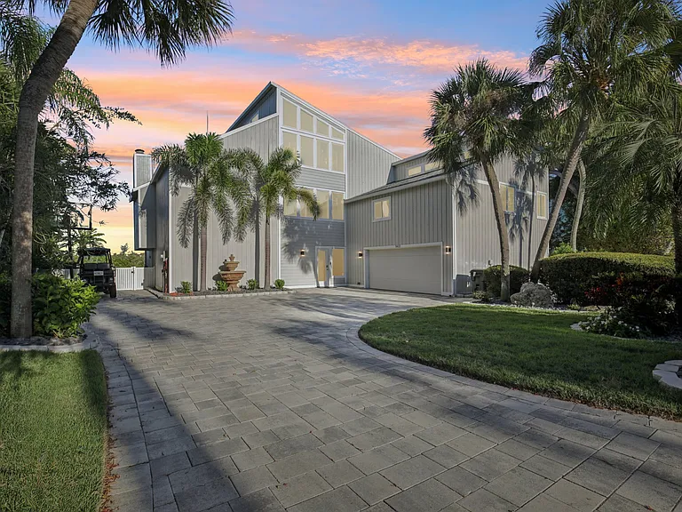 5422 Siesta Cove Dr — Photo 37