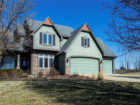 2nd image of 28993 Bluestem Dr