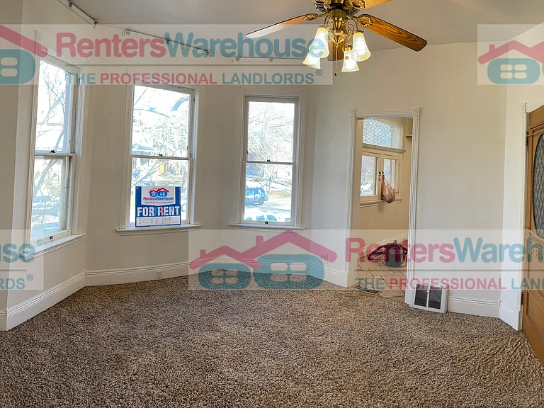 970 E 1st Ave #2 — Photo 6