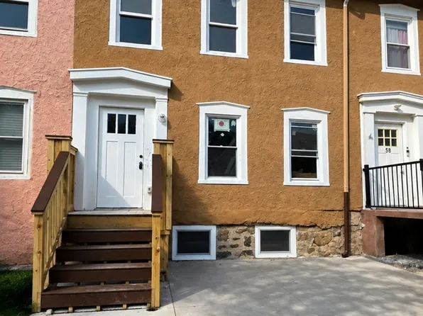 60 Schneider Ave, Highland Falls, NY 10928