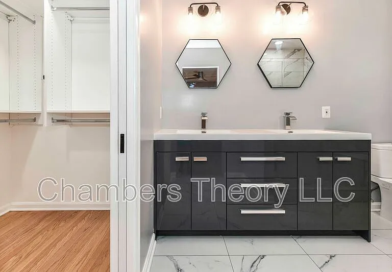 9205 Hamilton Dr — Photo 21