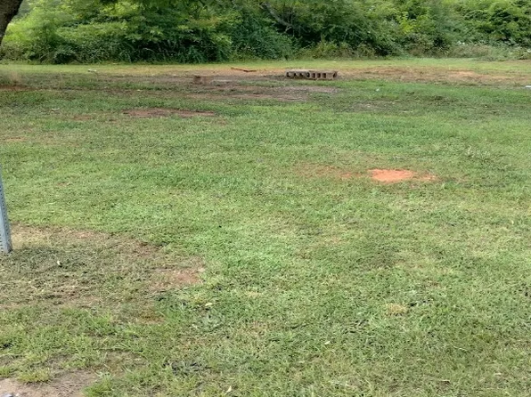 1290 Fairview Church Rd, Spartanburg, SC 29303