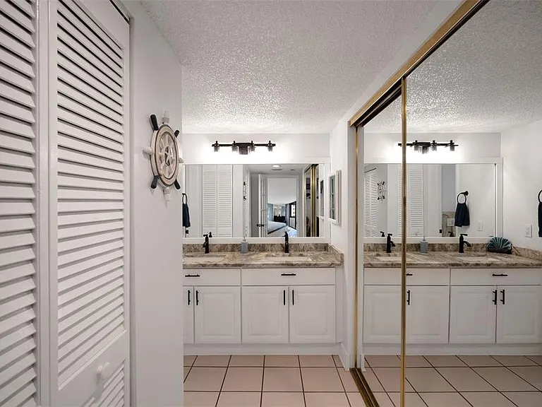6035 Sea Ranch Dr #215 — Photo 19