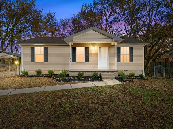 445 Market St, Clarksville, TN 37042