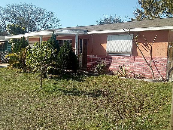 3rd image of 1441 Maybury Dr