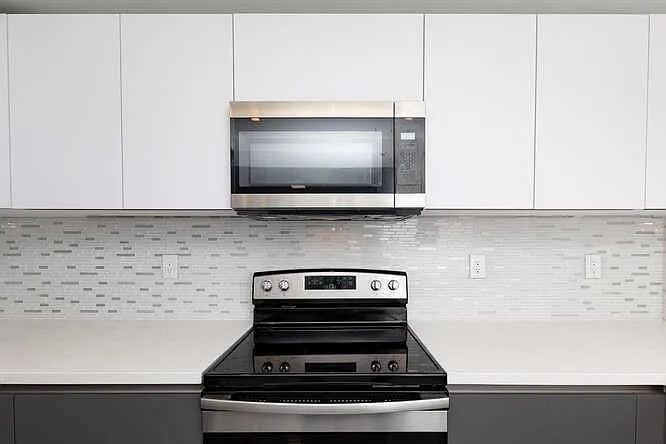 700 NE 14th Ave #206 — Photo 13