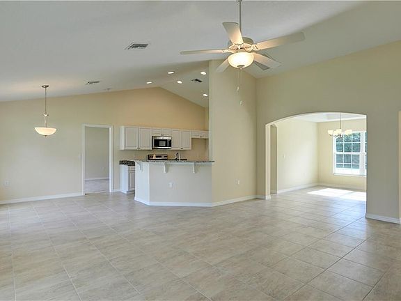 4th image of 8455 105th Ct