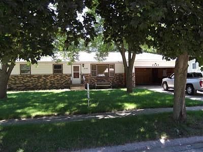 1st image of 2145 Woodlawn St