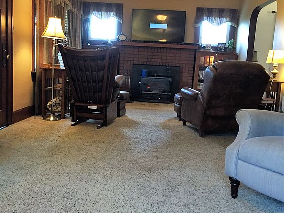 Wood burning fireplace