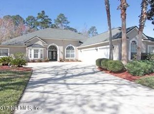 10312 Cypress Lakes Dr, Jacksonville, FL 32256