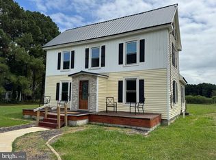 26813 Johnson Creek Rd, Crisfield, MD 21817