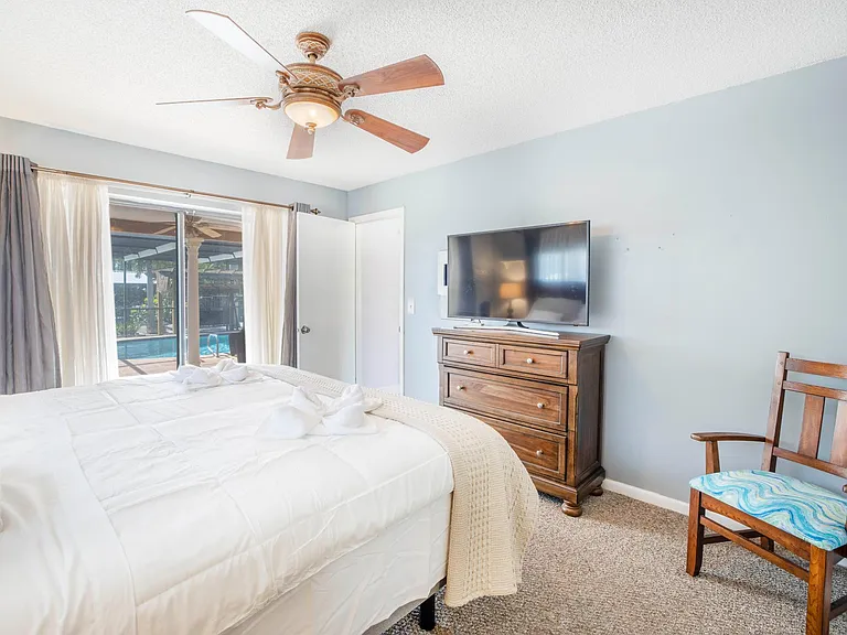 6503 Senegal Palm Way — Photo 27