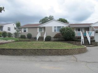 112 Stella Dr, North Providence, RI 02911