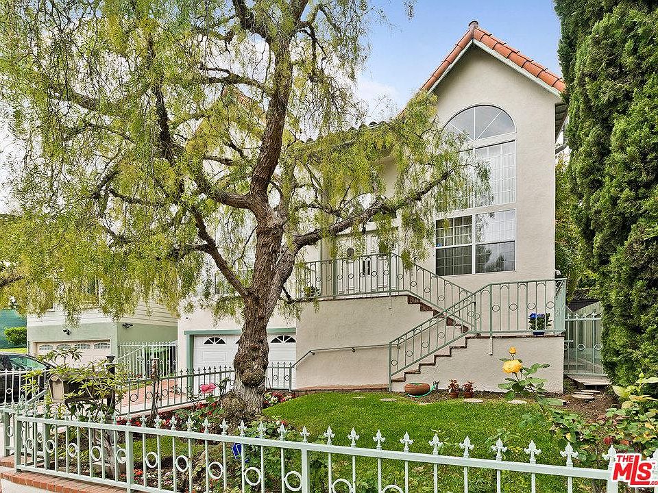 1st image of 2013 Fairburn Ave