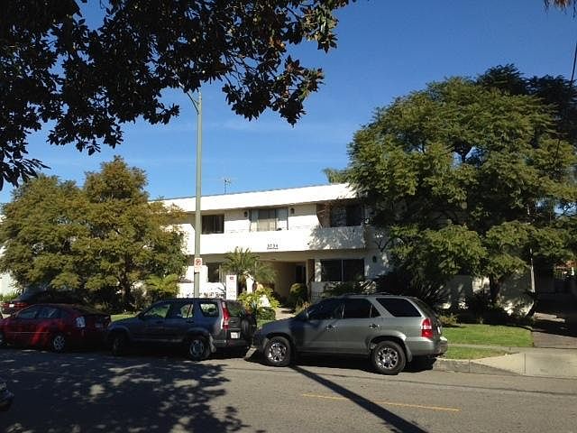 1st image of 3734 Clarington Ave APT 1