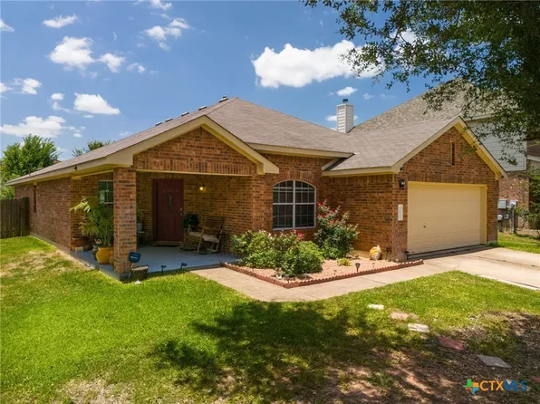 12832 Waynespur Ln, Elgin, TX 78621