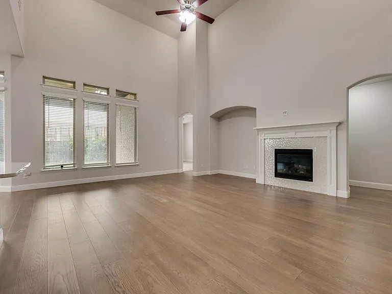 16524 Sage Crest Dr — Photo 3