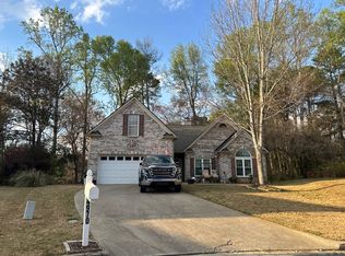 4970 Rolling Rock Dr, Sugar Hill, GA 30518