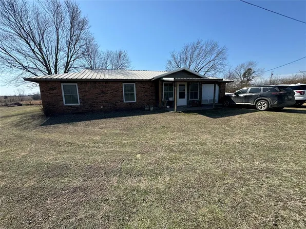 378009 E 1130th Rd, Okemah, OK 74859