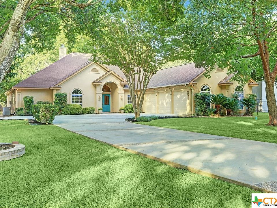 1st image of 634 Woodlake Dr