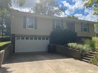 1406 Meadow Ln, Kirksville, MO 63501