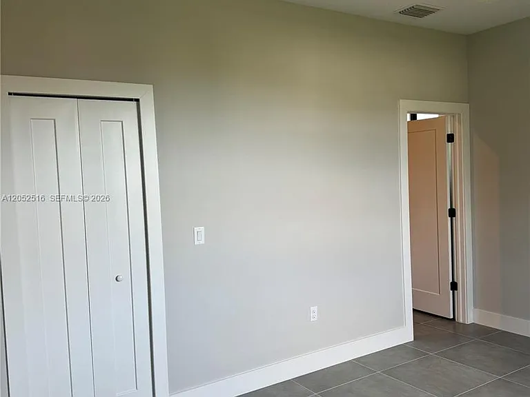 934 Jaguar Blvd #934 — Photo 4