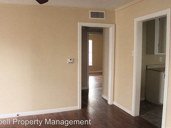 2nd image of 605 Wolf St