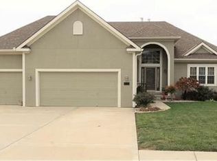 2116 Prairie Creek Dr, Kearney, MO 64060