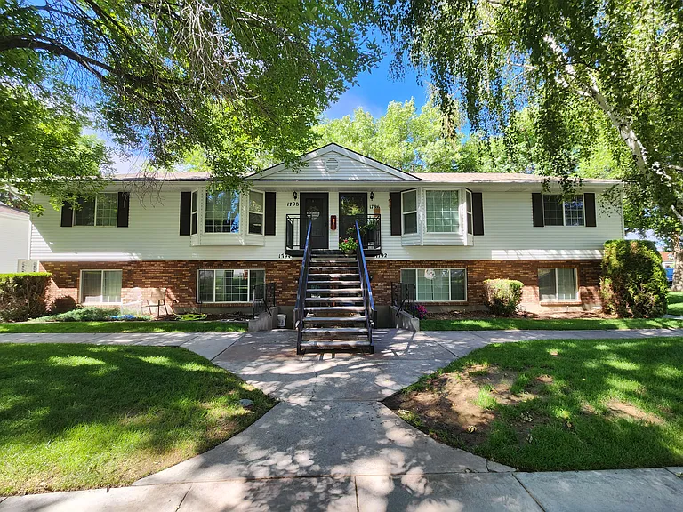 1734-1814 Hoopes Ave — Photo 11