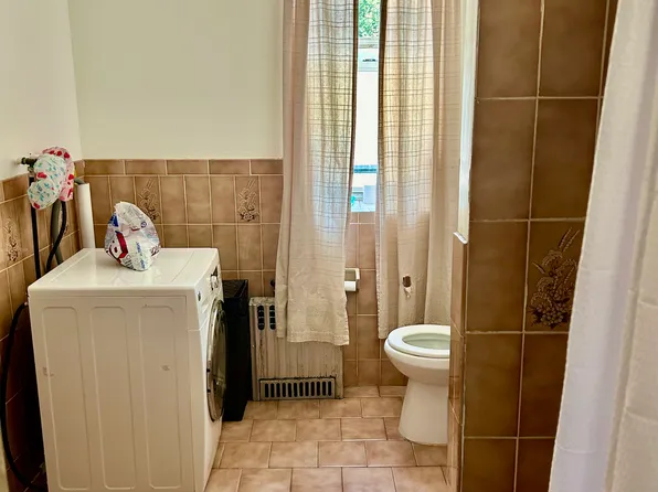 1145 Eastern Parkway image 27 of 29