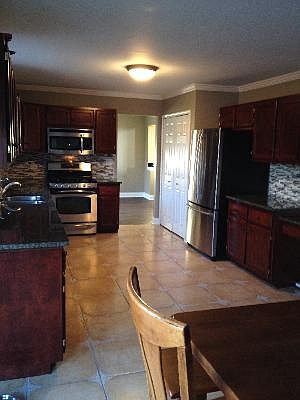 4th image of 24652 Illini Dr