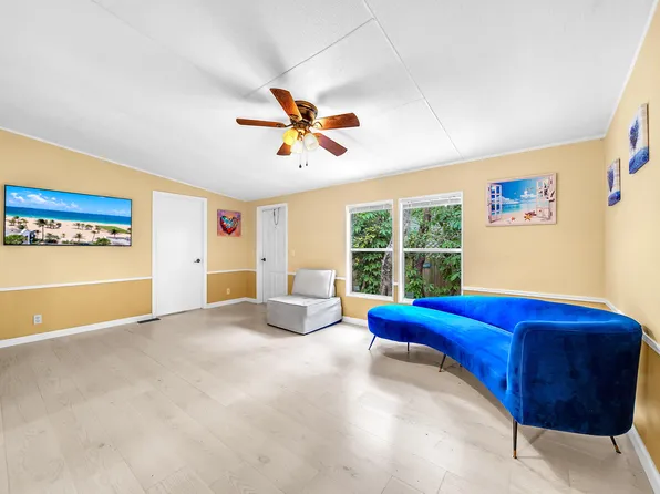 9 Norwood Ave, Key Largo, FL 33037