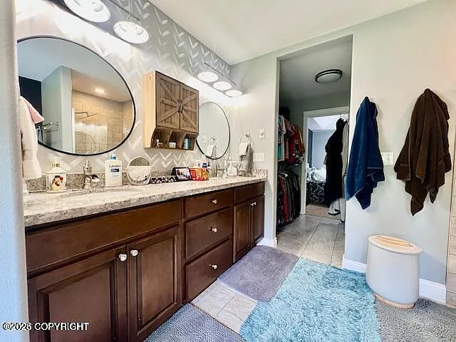 1705 S Creekside Cir — Photo 31