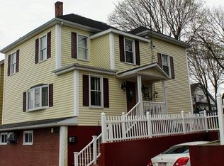 531 Tecumseh St, Fall River, MA 02721