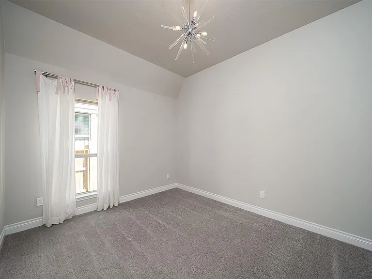 8703 Azalea Crossing Ct — Photo 20