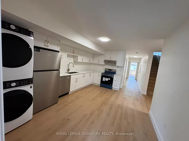 53 Bishop Ave #4 — Photo 23