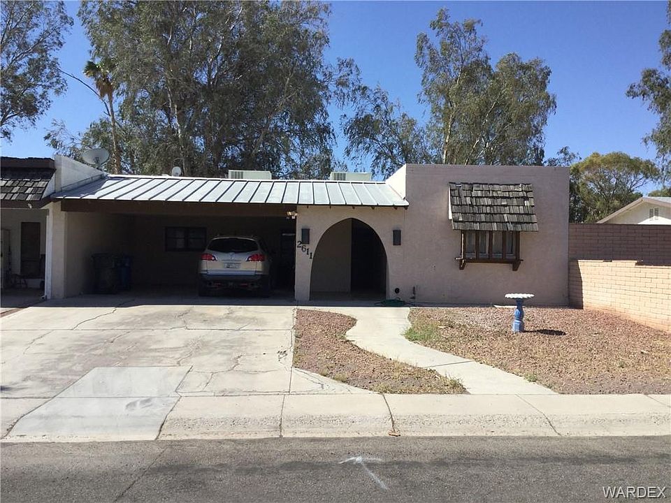 1st image of 2611 Country Club Dr
