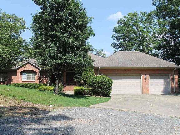 2nd image of 72 Baycove Ln