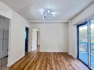731 Hausten St APT 5, Honolulu, HI 96826
