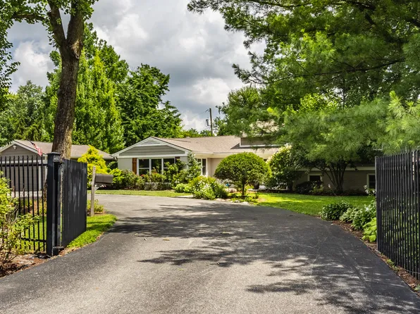 140 Meridian Hills Blvd, Indianapolis, IN 46260