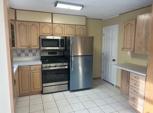 3666 Academy Rd, Philadelphia, PA 19154