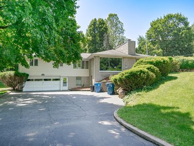 5023 Angling Rd, Portage, MI, 49024