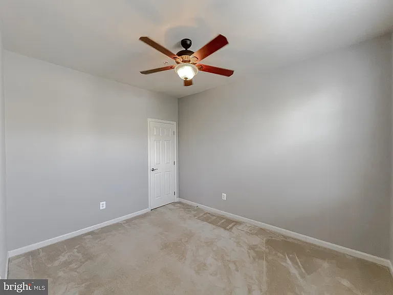 44509 Gray Wolf St — Photo 35