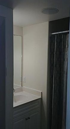 4th image of 87-1005 Naakawelola St