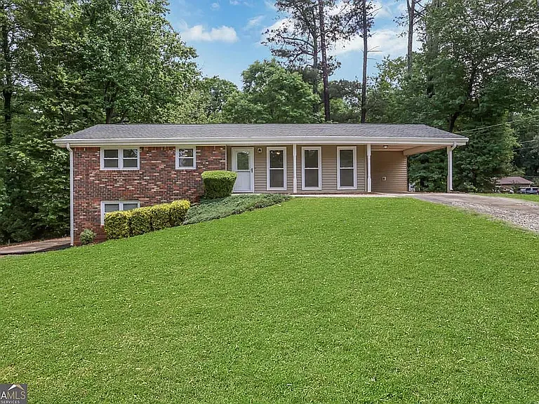 4845 Oak Grove Dr — Photo 1
