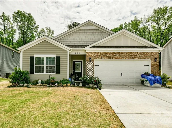 226 Wildflower Dr, Locust, NC 28097